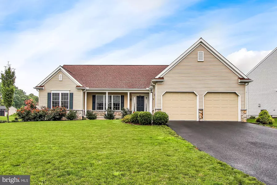 44 CUMBERLAND ESTATES DR, Mechanicsburg, PA 17050