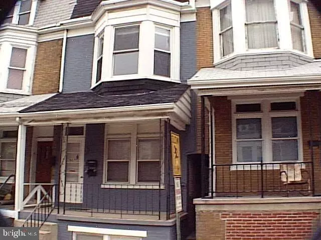 907 W COLLEGE AVE, York, PA 17401