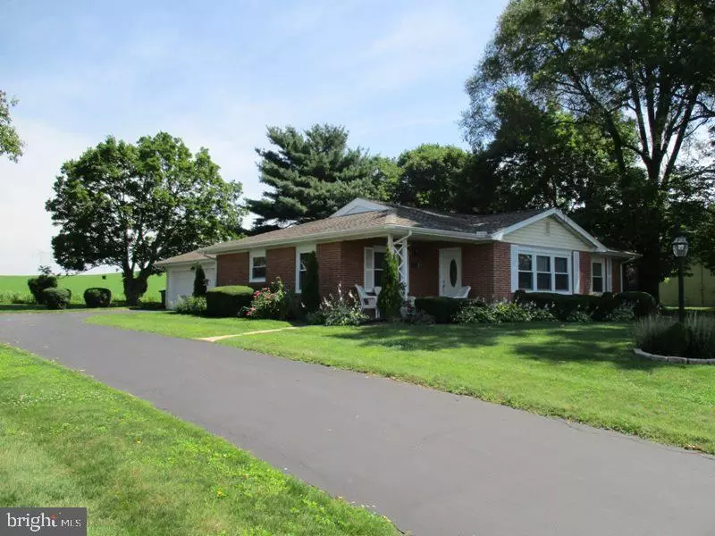 1136 BAISH RD, Mechanicsburg, PA 17055