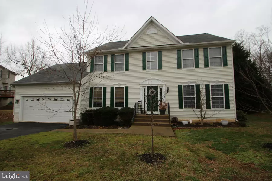 9505 HICKORY HILL DR, Fredericksburg, VA 22408