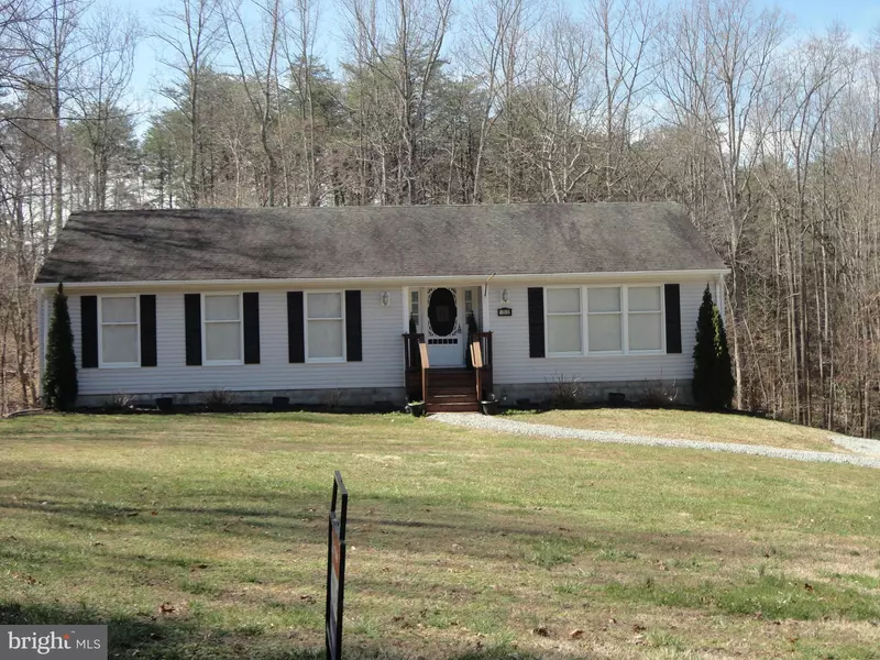 10908 CARLTON DR, Bumpass, VA 23024