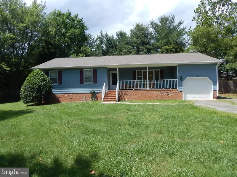 3904 NORRIS DR, Fredericksburg, VA 22407