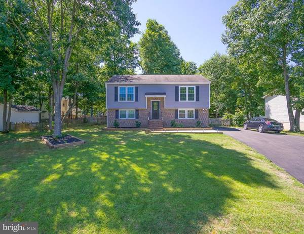 5704 STONE MEADOW DR, Fredericksburg, VA 22407