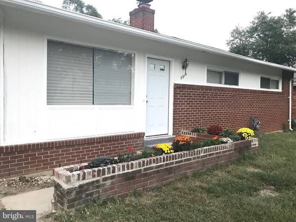 5914 CABLE AVE, Suitland, MD 20746