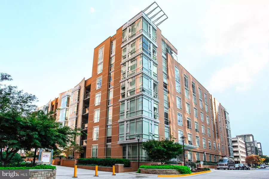 12025 NEW DOMINION PKWY #312, Reston, VA 20190