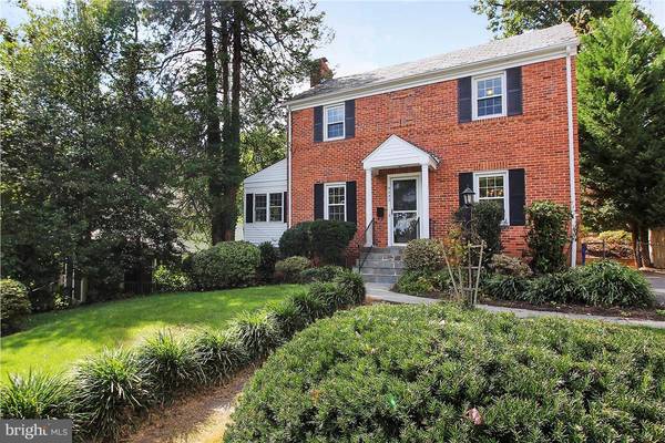 5202 NAHANT ST, Bethesda, MD 20816