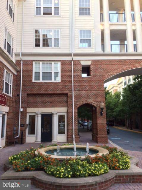 11 ARCH PL #134, Gaithersburg, MD 20878