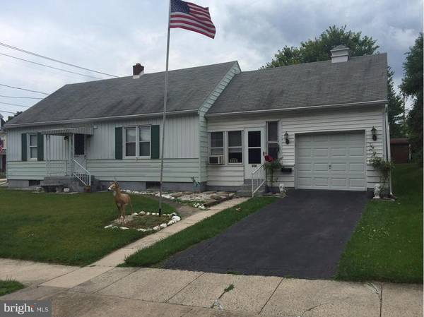 328 WALNUT ST, Waynesboro, PA 17268