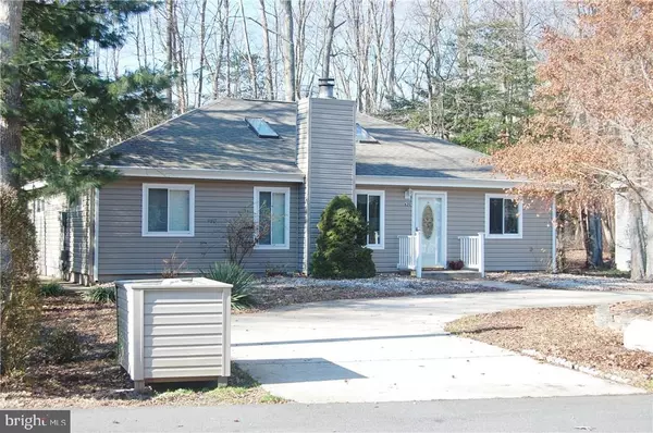 Bethany Beach, DE 19930,620 SPRING LAKE CT