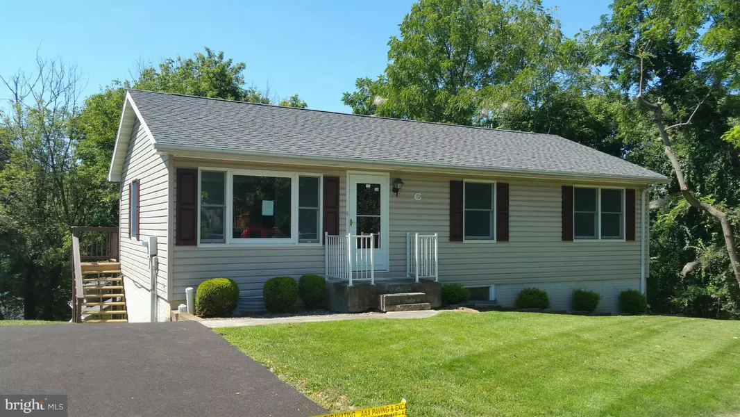 57 ST ANDREWS DR, Waynesboro, PA 17268