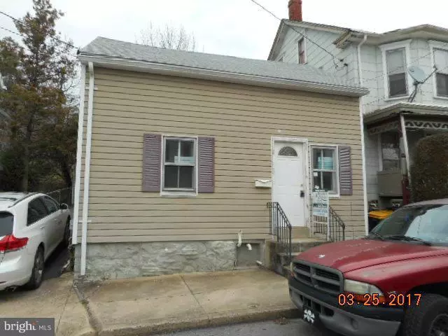 49 NORTH ST, Waynesboro, PA 17268