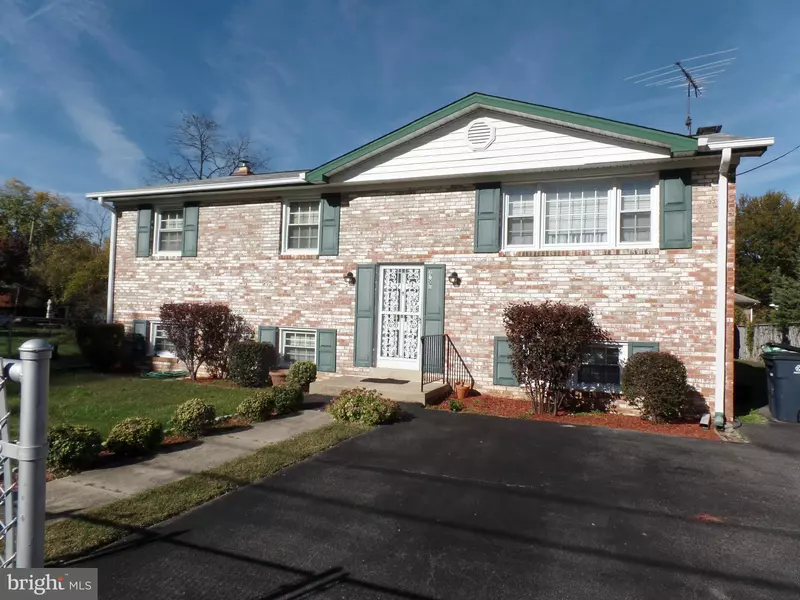 4608 BROMLEY AVE, Suitland, MD 20746