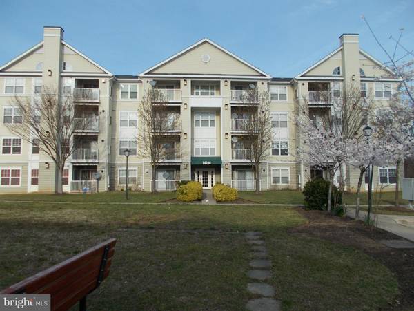 14100 FARNSWORTH LN #2208, Upper Marlboro, MD 20772