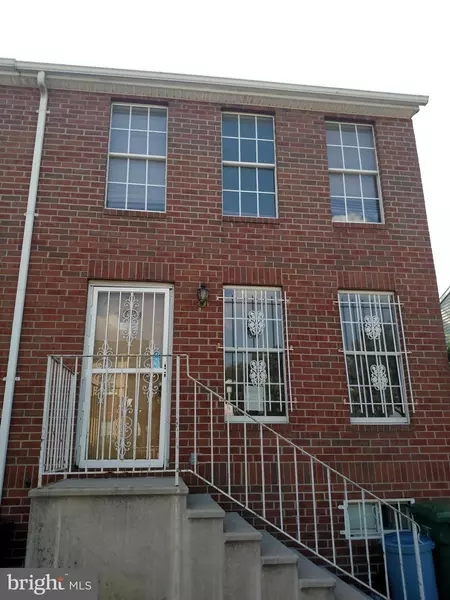 1334 STOCKTON ST, Baltimore, MD 21217