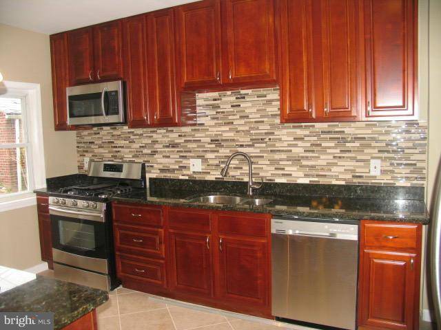 1522 RALWORTH RD, Baltimore, MD 21218