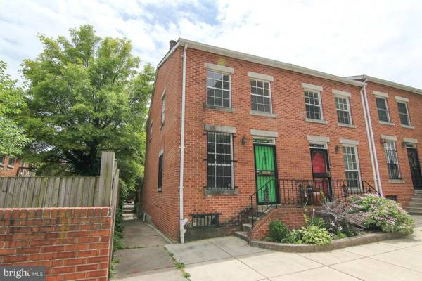 1819 LAMLEY E ST, Baltimore, MD 21231