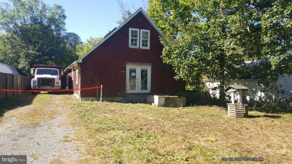 5105 CENTRAL AVE, Great Cacapon, WV 25422