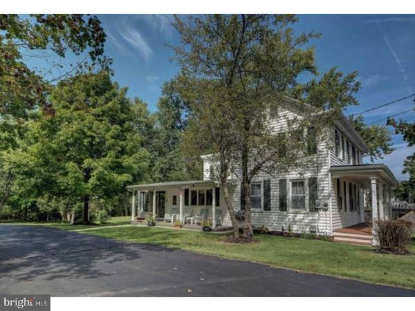 210 DAVIS STATION RD, Cream Ridge, NJ 08526