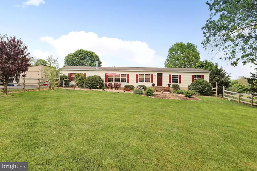 18952 PLANTERS LN, Keedysville, MD 21756