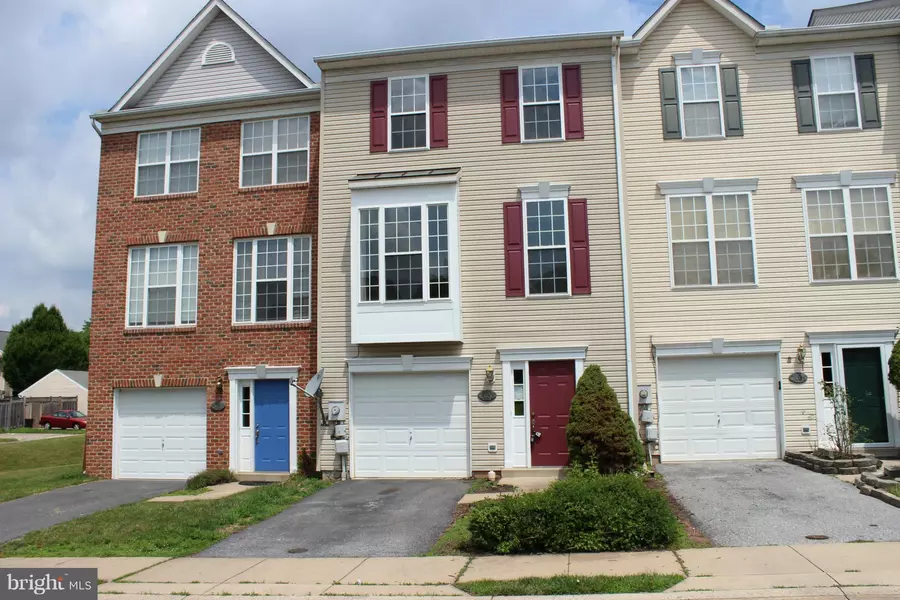 2403 HUNTWOOD CT, Frederick, MD 21702