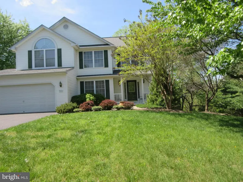 913 VILLAGE GATE DR, Mount Airy, MD 21771