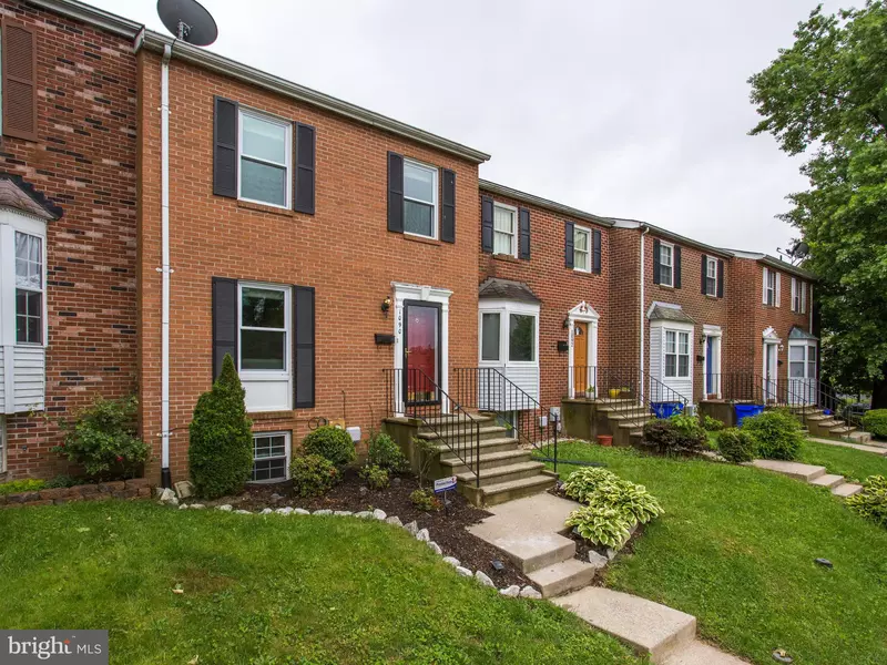 1090 THORNHILL PL E, Frederick, MD 21703