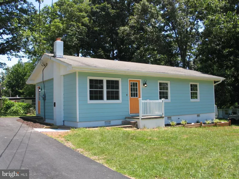 45 HOLMES RUN RD, Stanardsville, VA 22973