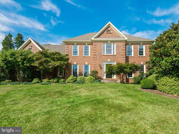 681 OLD HUNT WAY, Herndon, VA 20170