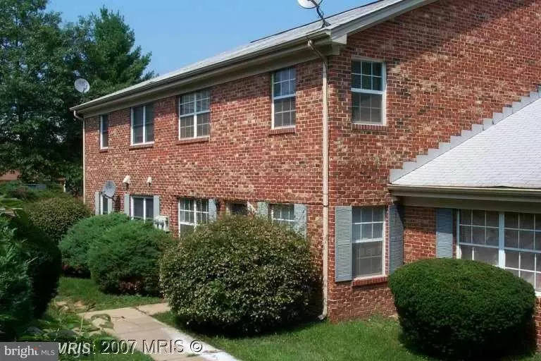 9688 HAGEL CIR #B, Lorton, VA 22079