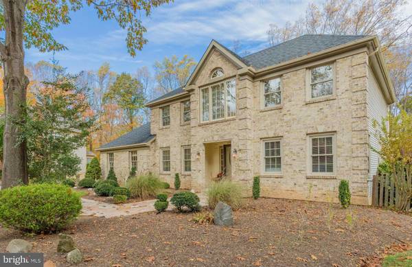 6518 HEATHER BROOK CT, Mclean, VA 22101