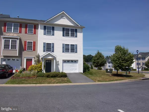 100 ZEPHYR LN, Winchester, VA 22602