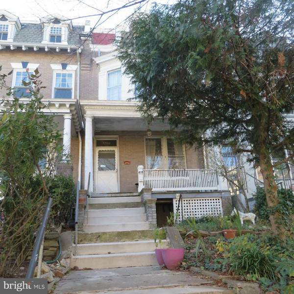 1752 KILBOURNE PL NW, Washington, DC 20010