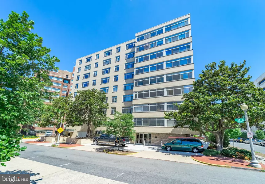 2401 H ST NW #202, Washington, DC 20037