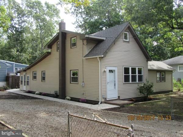 1402 E LAKESHORE DR, Pemberton Twp, NJ 08015