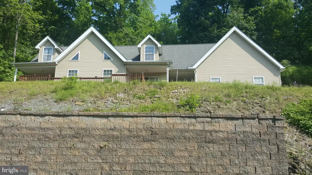 Hamburg, PA 19526,128 HILL DR