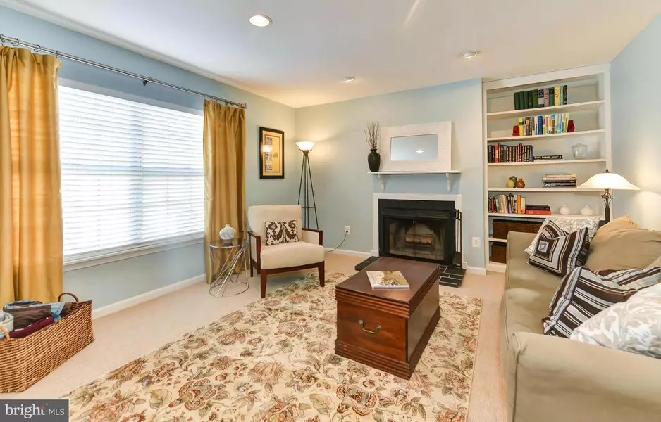 2135 TAYLOR ST #E, Arlington, VA 22207