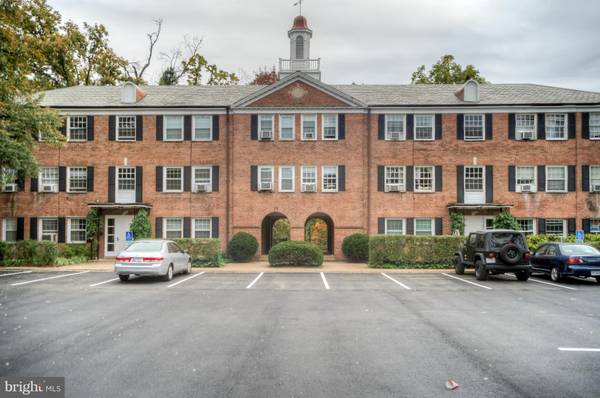 5110 COLUMBIA PIKE #2, Arlington, VA 22204