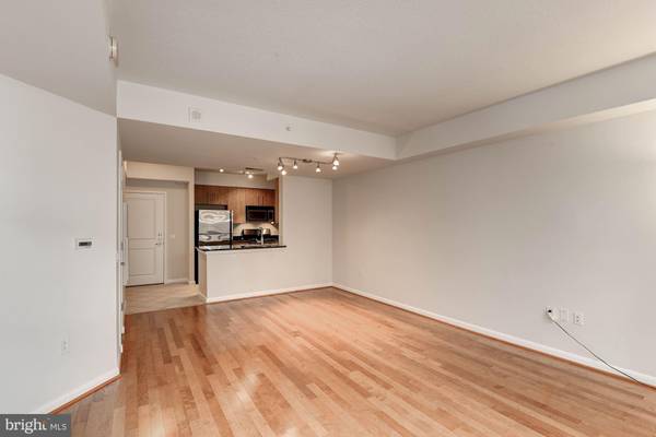 Arlington, VA 22201,1021 GARFIELD ST #429