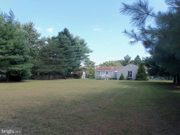 Delran Twp, NJ 08075,15 STARKE LN