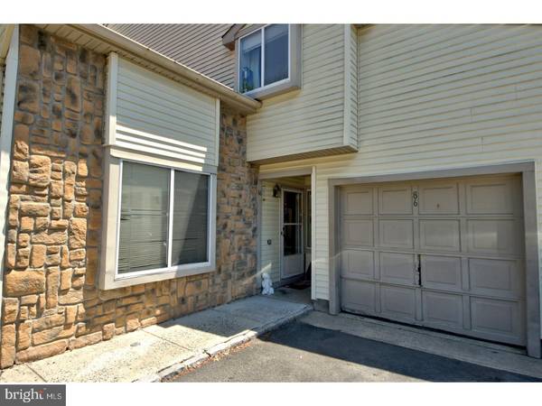 86 CHATHAM CT, East Windsor, NJ 08520