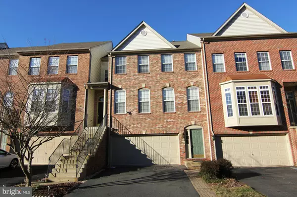 4156 BROOKGREEN DR, Fairfax, VA 22033