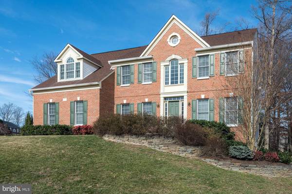 8021 CHIPPENHAM CT, Fairfax Station, VA 22039