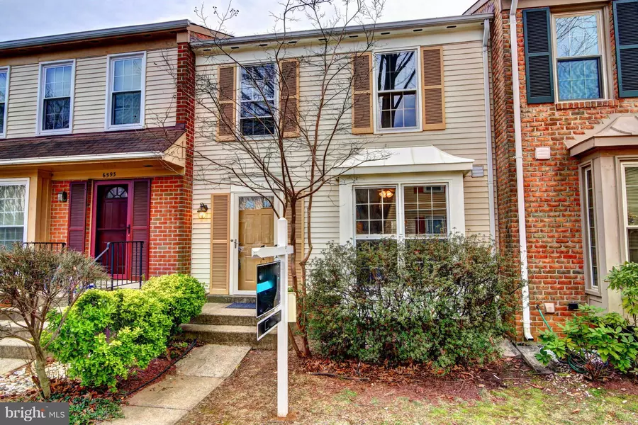 6595 BERMUDA GREEN CT, Alexandria, VA 22312