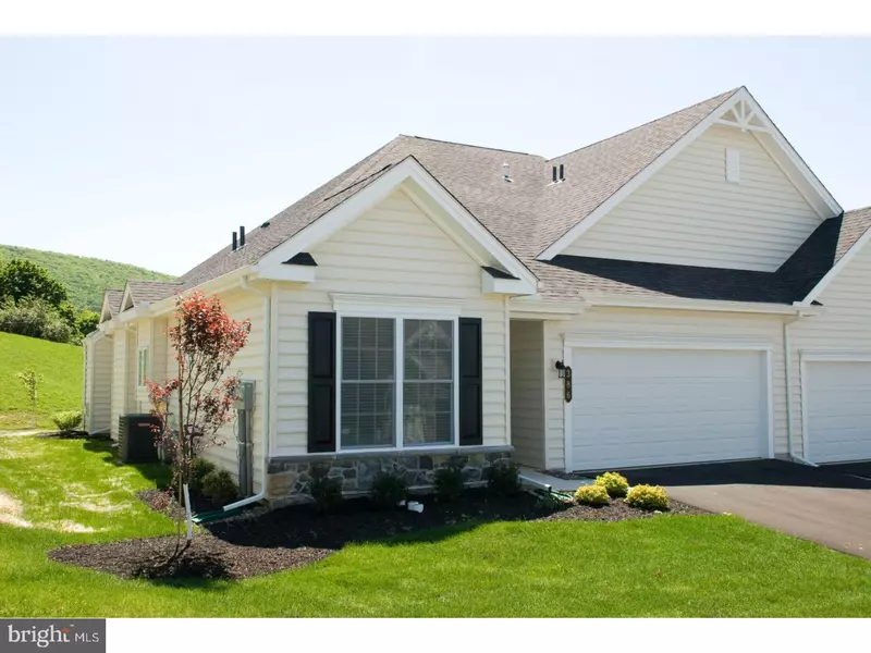 4459 COLONIAL LN, Upper Saucon Twp, PA 18036