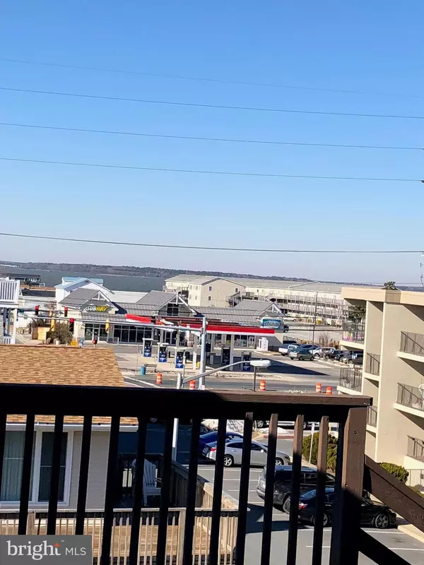 Ocean City, MD 21842,7 52ND ST #302