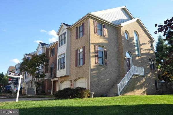 14523 OAKMERE DR, Centreville, VA 20120