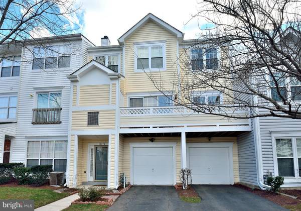 14476 GLENCREST CIR #24, Centreville, VA 20120