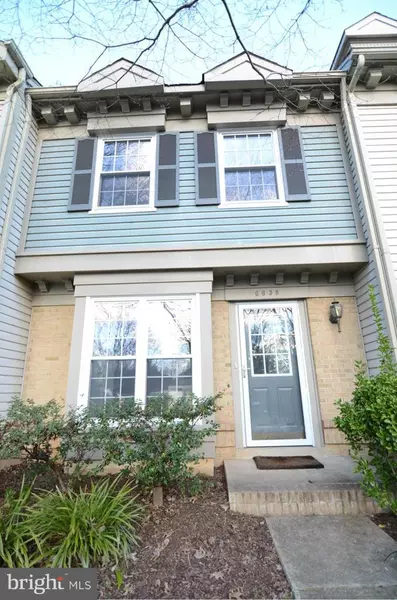 6638 CYPRESS POINT RD, Alexandria, VA 22312