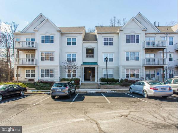 4359 WILSON VALLEY DR #204, Fairfax, VA 22033