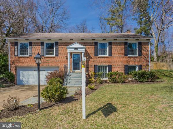 2403 BABCOCK RD, Vienna, VA 22181